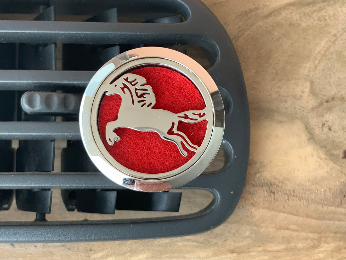 Duftstecker fürs Auto. - Pferd